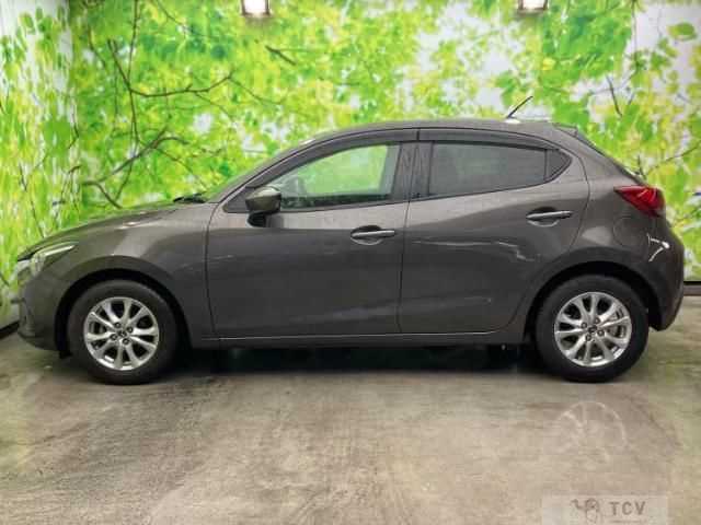 2015 Mazda Demio