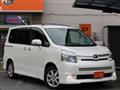 2007 Toyota Voxy