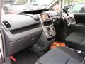 2007 Toyota Voxy