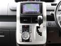 2007 Toyota Voxy