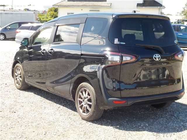 2016 Toyota Sienta