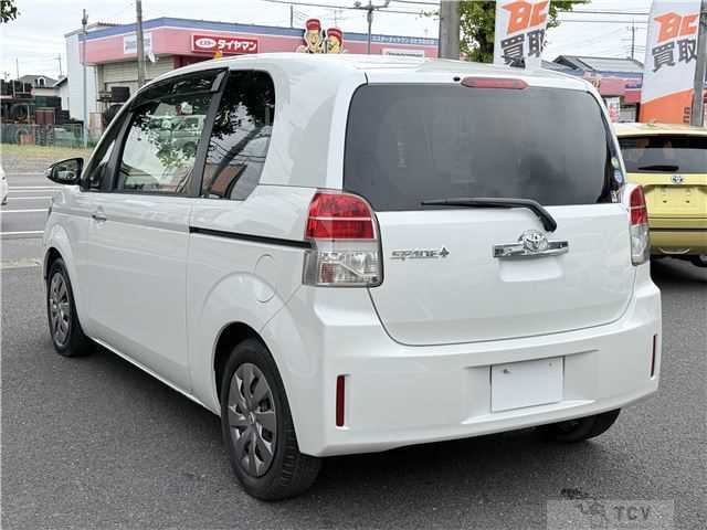 2015 Toyota SPADE