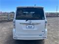 2013 Toyota Voxy