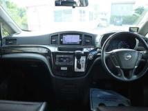 2015 Nissan Elgrand
