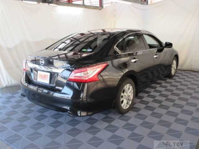 2017 Nissan Teana