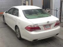 2012 Toyota Crown