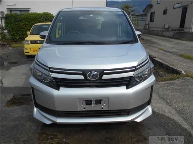 2014 Toyota Voxy
