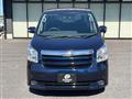2007 Toyota Noah