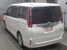 2016 Toyota Noah