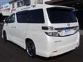 2013 Toyota Vellfire
