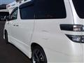 2013 Toyota Vellfire