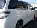 2013 Toyota Vellfire