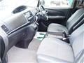 2013 Toyota Estima