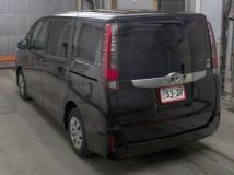 2015 Toyota Noah