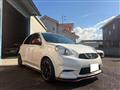 2016 Nissan March