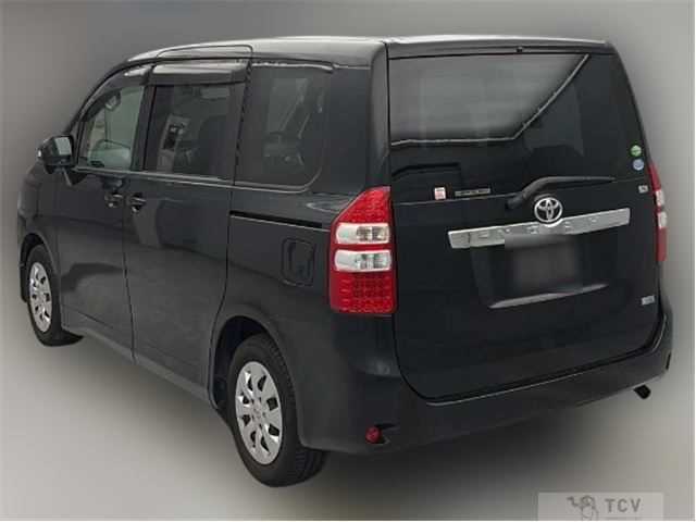 2013 Toyota Noah