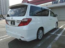 2014 Toyota Alphard