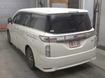 2017 Nissan Elgrand