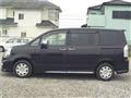 2013 Toyota Voxy