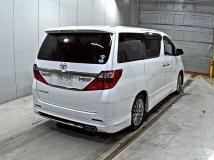 2013 Toyota Alphard