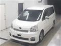 2013 Toyota Voxy