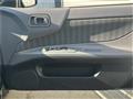 2002 Nissan Avenir