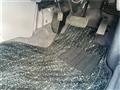 2002 Nissan Avenir