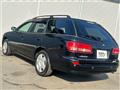 2002 Nissan Avenir