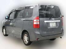 2013 Toyota Noah
