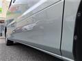 2004 Toyota Alphard