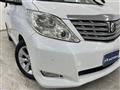 2010 Toyota Alphard