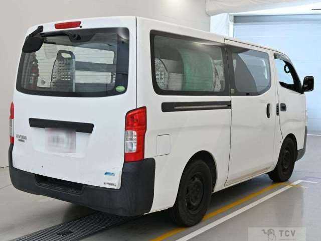 2015 Nissan NV350 Caravan