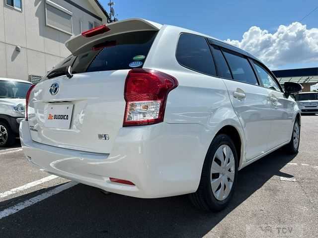2013 Toyota Corolla Fielder
