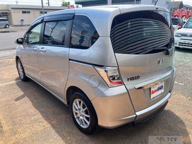 2013 Honda Freed