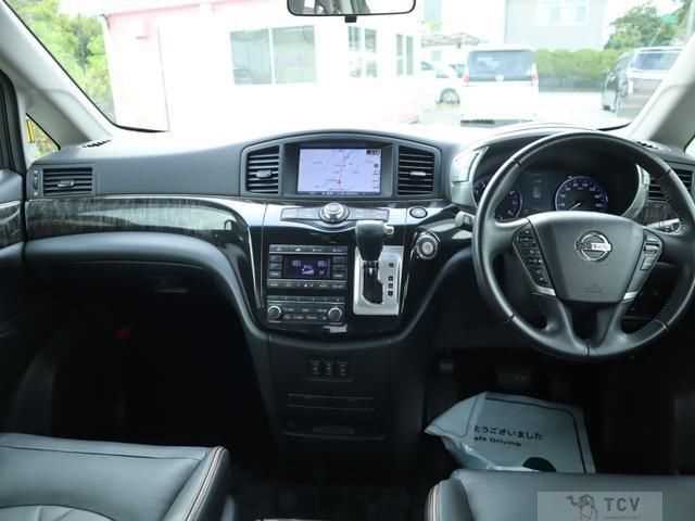 2014 Nissan Elgrand