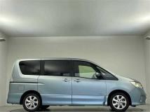 2012 Nissan Serena