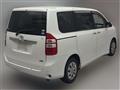 2012 Toyota Noah