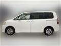 2012 Toyota Noah