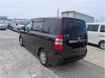 2013 Toyota Noah