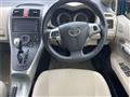 2011 Toyota Auris