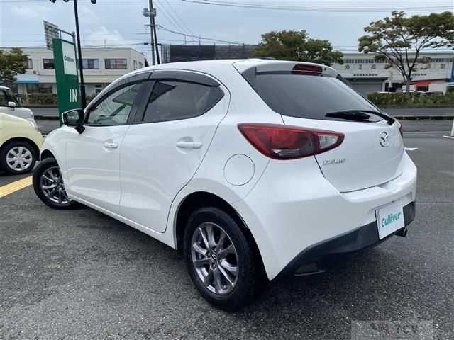2015 Mazda Demio