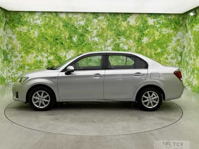 2013 Toyota Corolla Axio