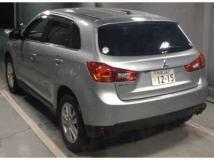 2014 Mitsubishi RVR
