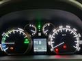 2013 Toyota Alphard Hybrid