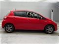 2017 Toyota Vitz
