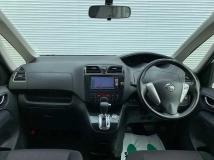 2013 Nissan Serena