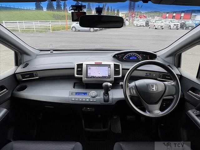 2014 Honda Freed Spike