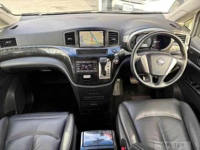 2012 Nissan Elgrand