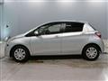2017 Toyota Vitz