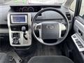 2013 Toyota Noah